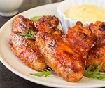 Крылышки в томатном маринаде